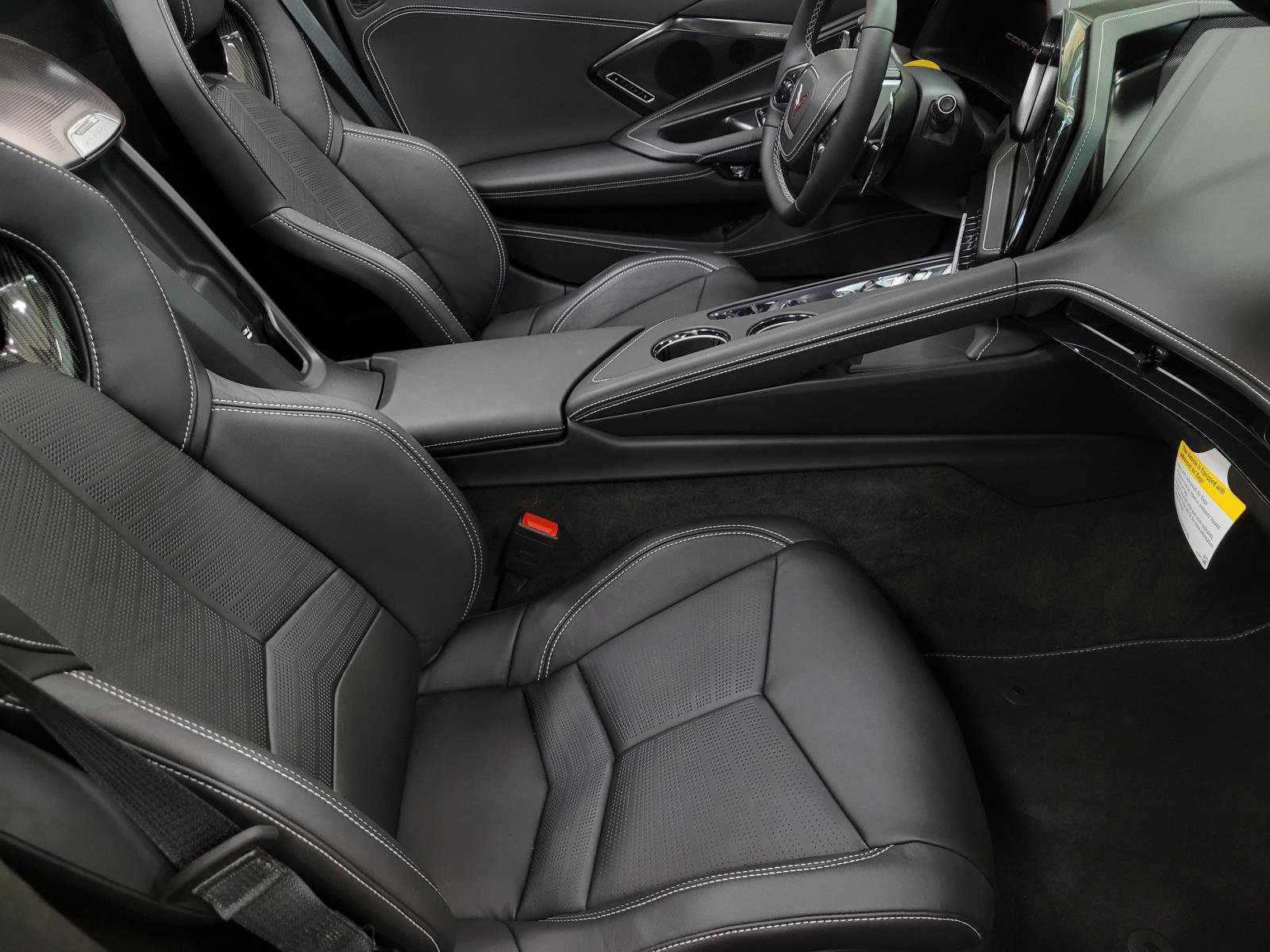 New 2027 Chevrolet Corvette Stingray Convertible w/ Z51 Performance Package RWD image 9