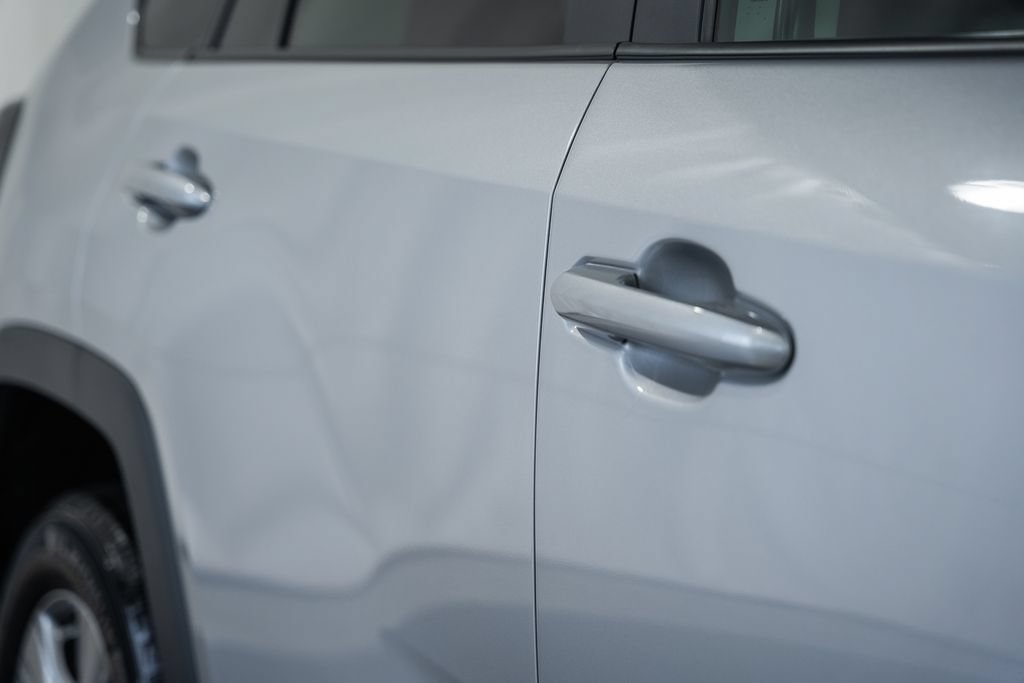 Certified 2025 Toyota RAV4 XLE AWD/4WD image 13