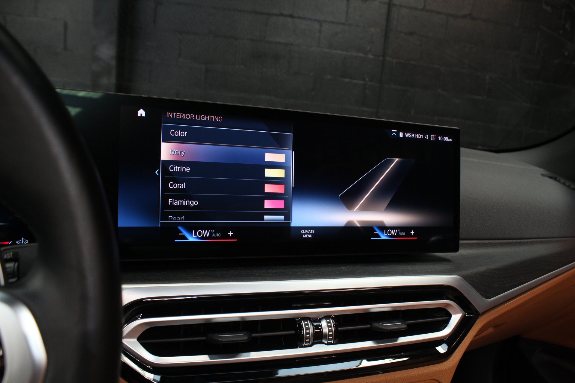 Used 2024 BMW M440i Convertible w/ Premium Package RWD image 82