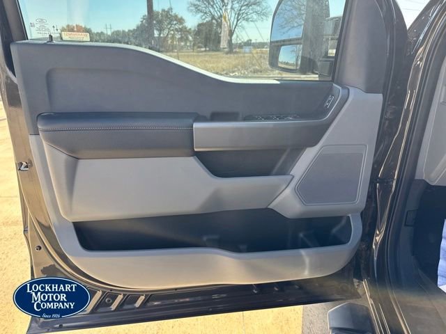 New 2025 Ford F250 XLT w/ 360-Degree Camera Package image 10