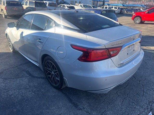 Used 2018 Nissan Maxima Platinum image 4