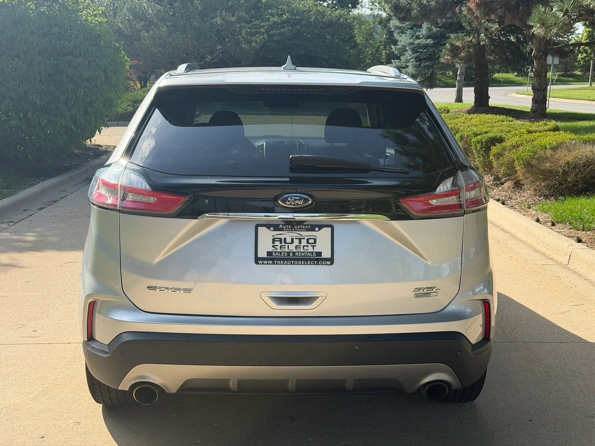 Used 2019 Ford Edge SEL w/ Equipment Group 201A AWD/4WD image 6