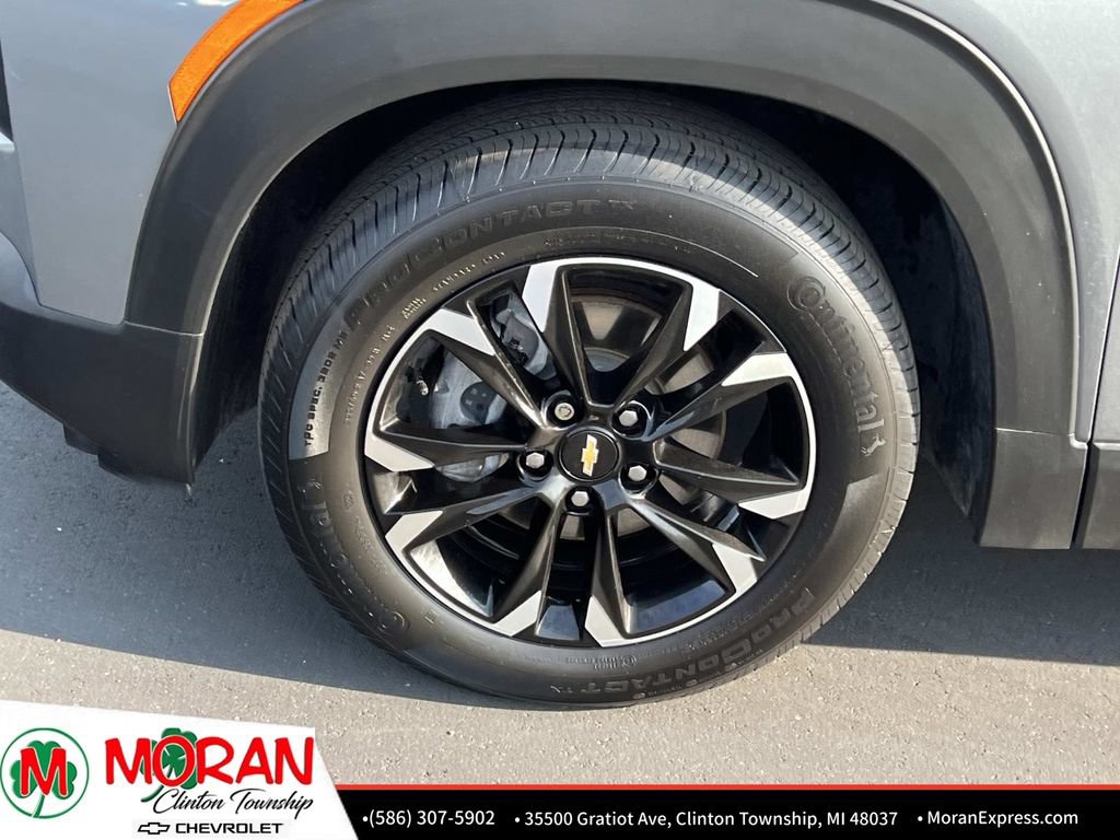 Used 2021 Chevrolet TrailBlazer LT w/ Convenience Package FWD image 11