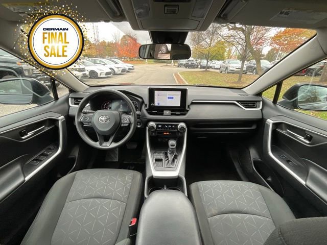 Used 2023 Toyota RAV4 XLE image 12