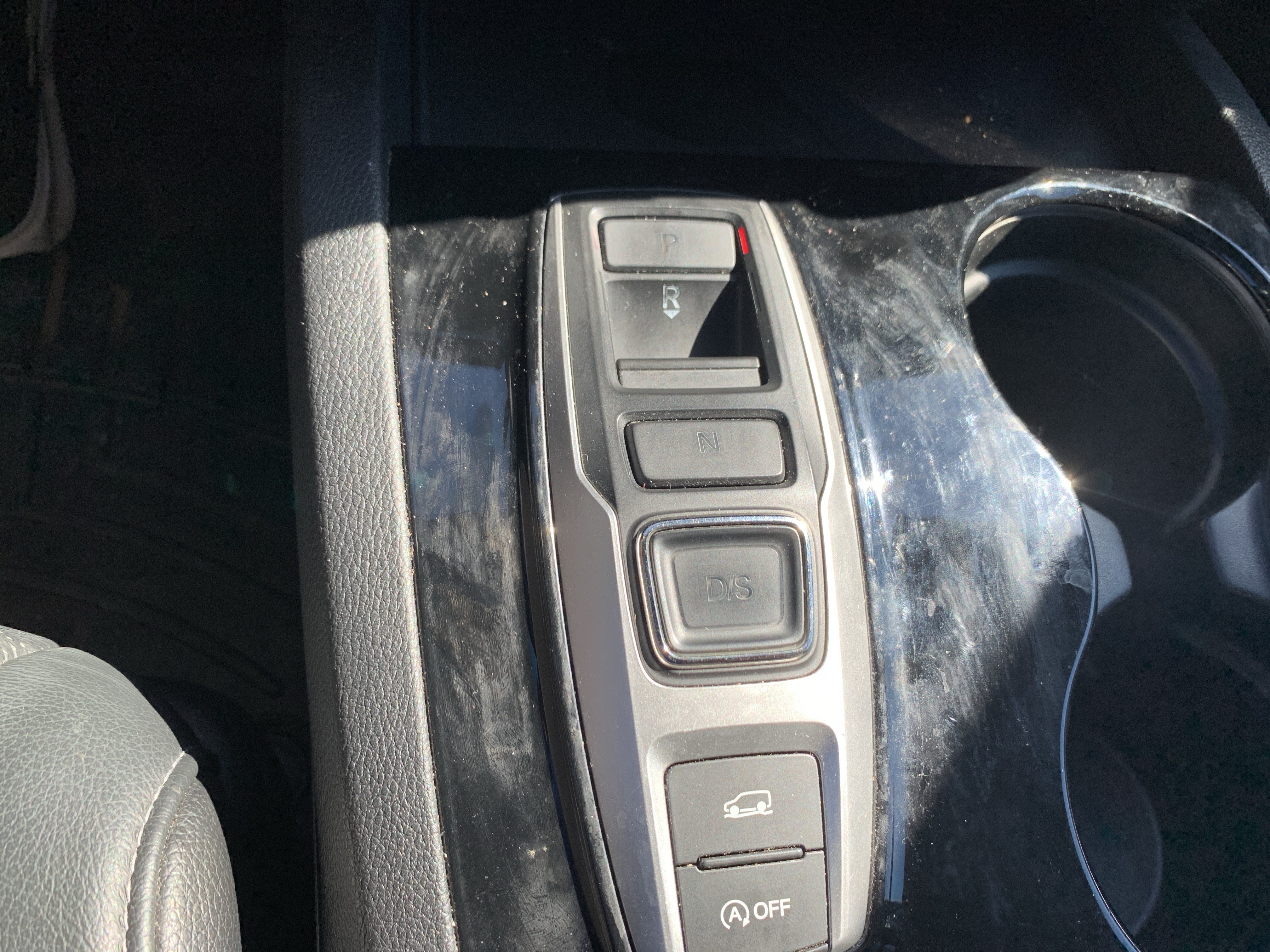 Used 2016 Honda Pilot Elite image 26