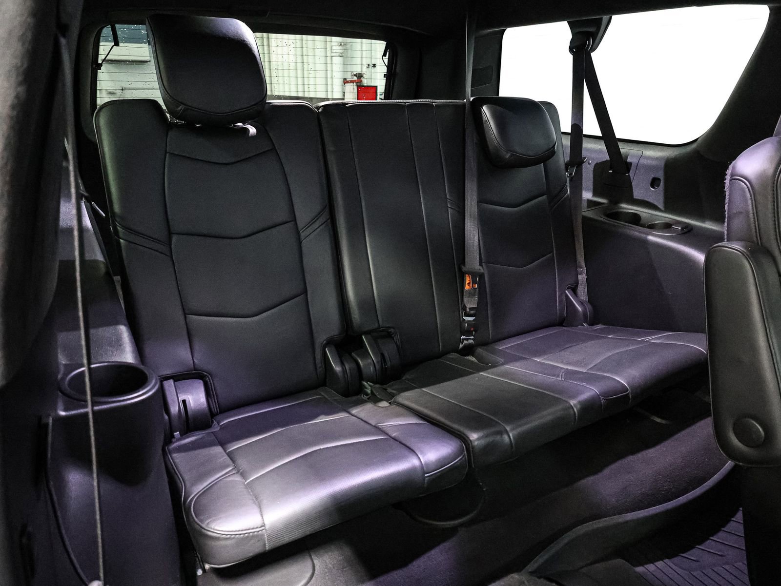 Used 2019 Cadillac Escalade ESV Platinum image 26