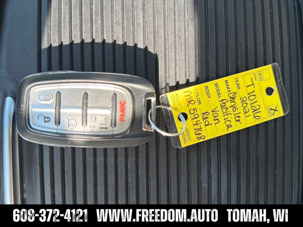 Used 2021 Chrysler Pacifica Limited w/ Premium & Safety Sphere Group AWD/4WD image 32