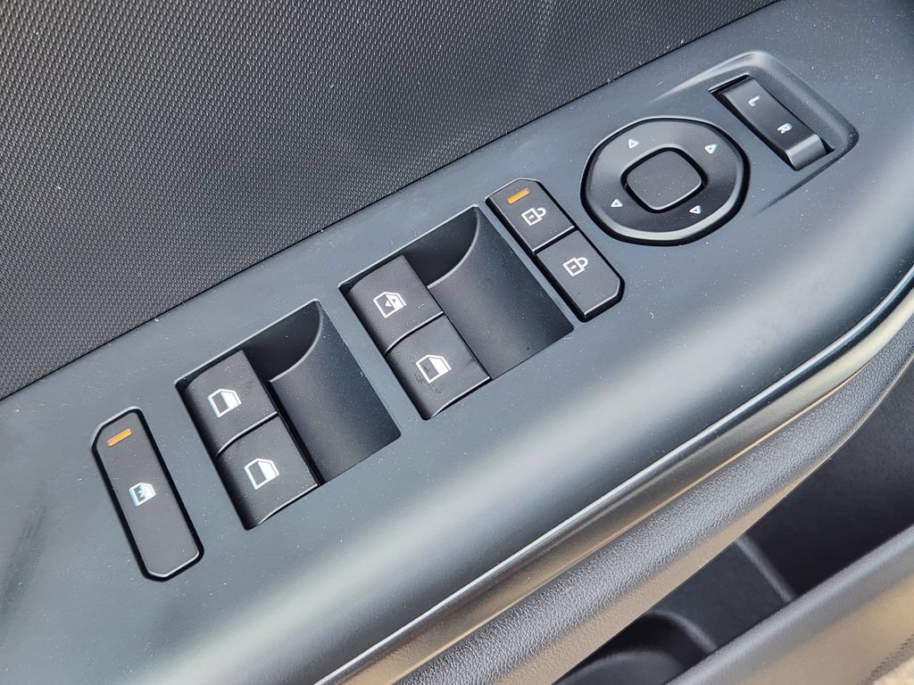 New 2026 Kia K4 FWD image 9