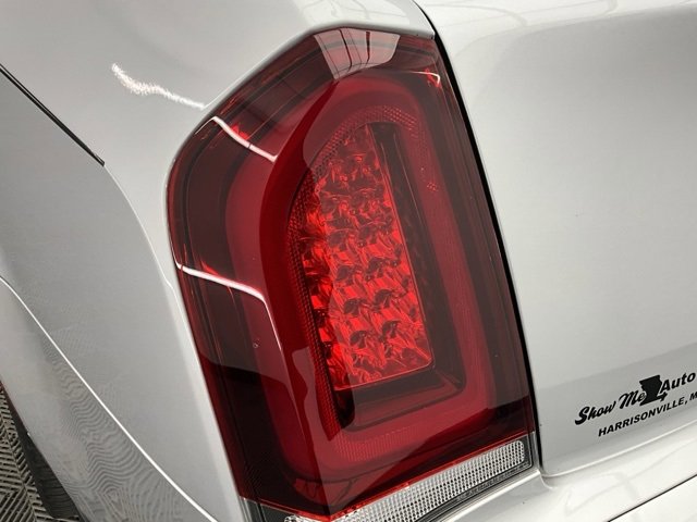 Used 2021 Chrysler 300 Touring w/ Sport Appearance Package image 24