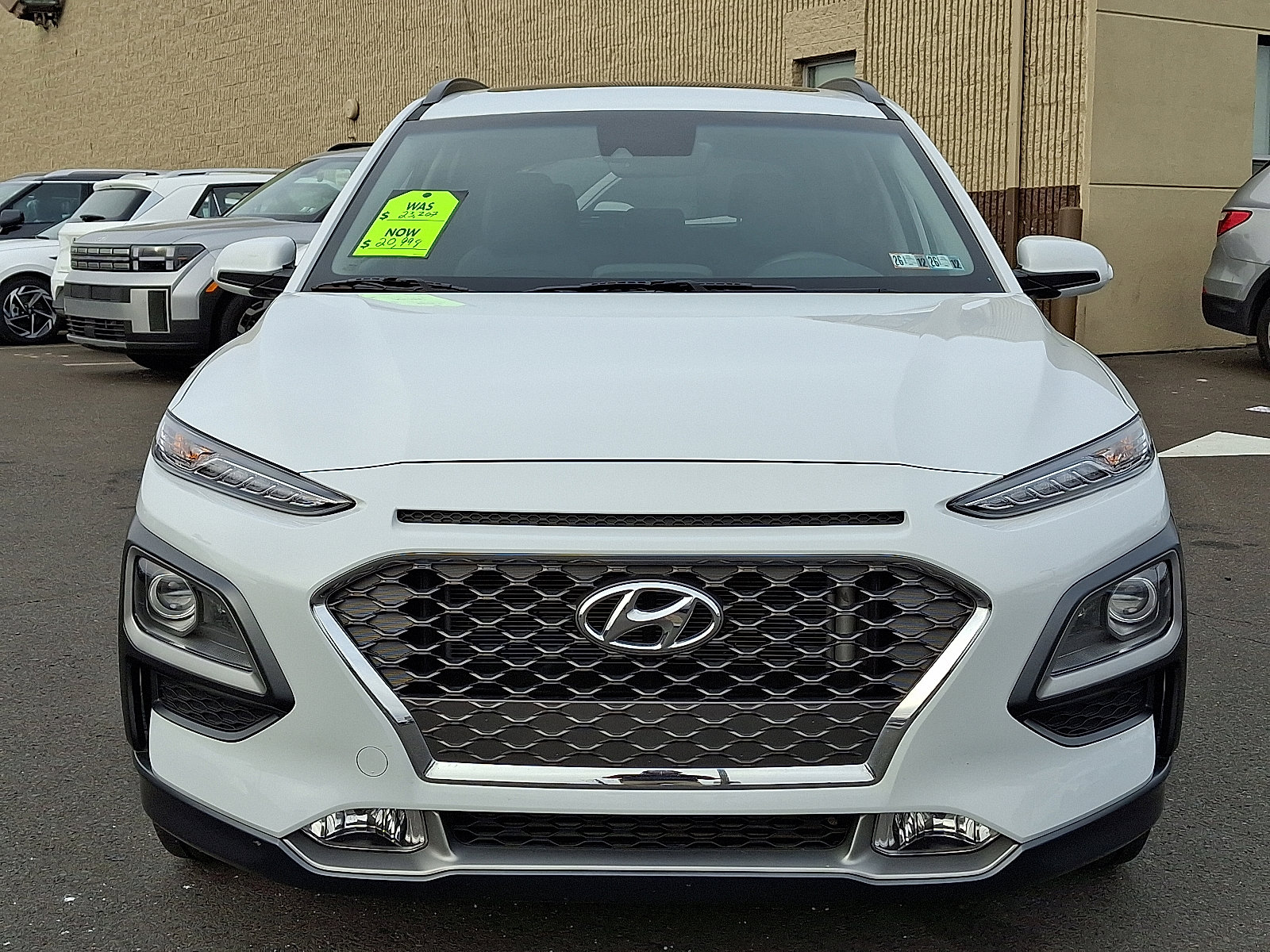 Certified 2021 Hyundai Kona Limited w/ Cargo Package image 2