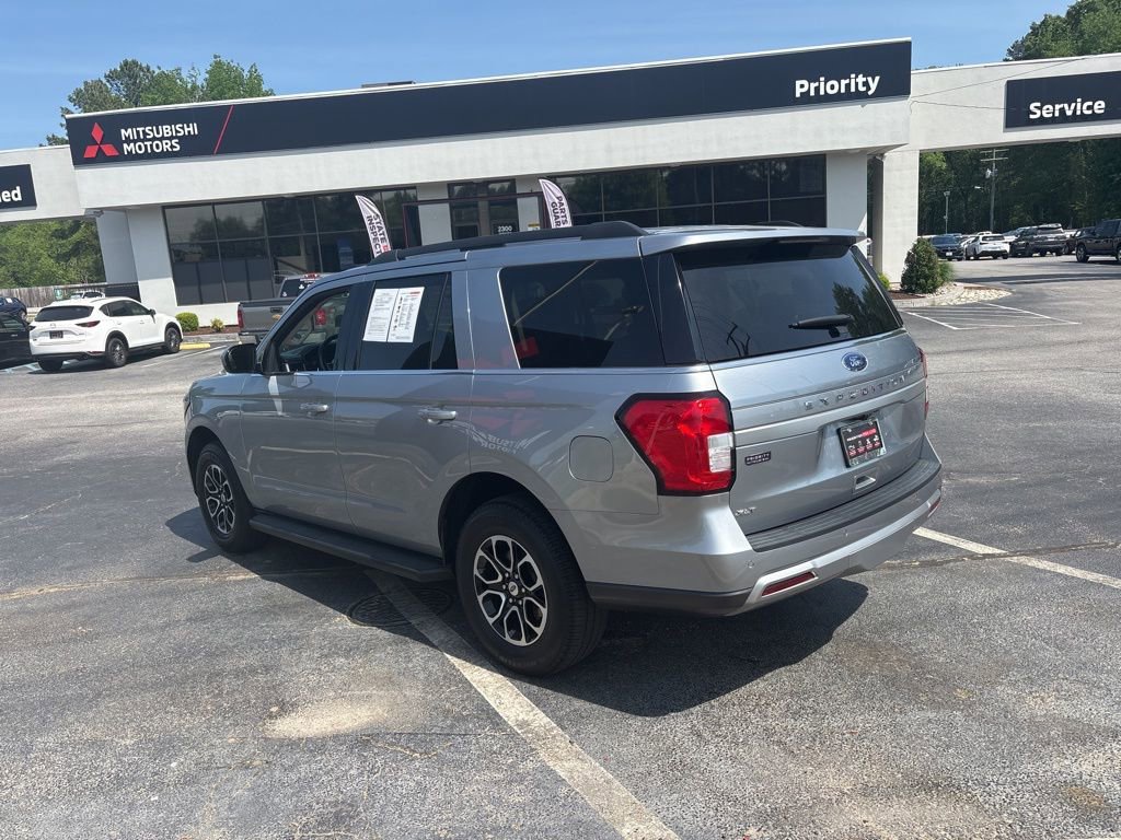 Used 2024 Ford Expedition XLT RWD image 6