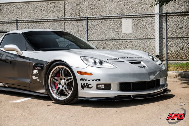 Used 2009 Chevrolet Corvette Z06 w/ Preferred Equipment Group RWD image 35