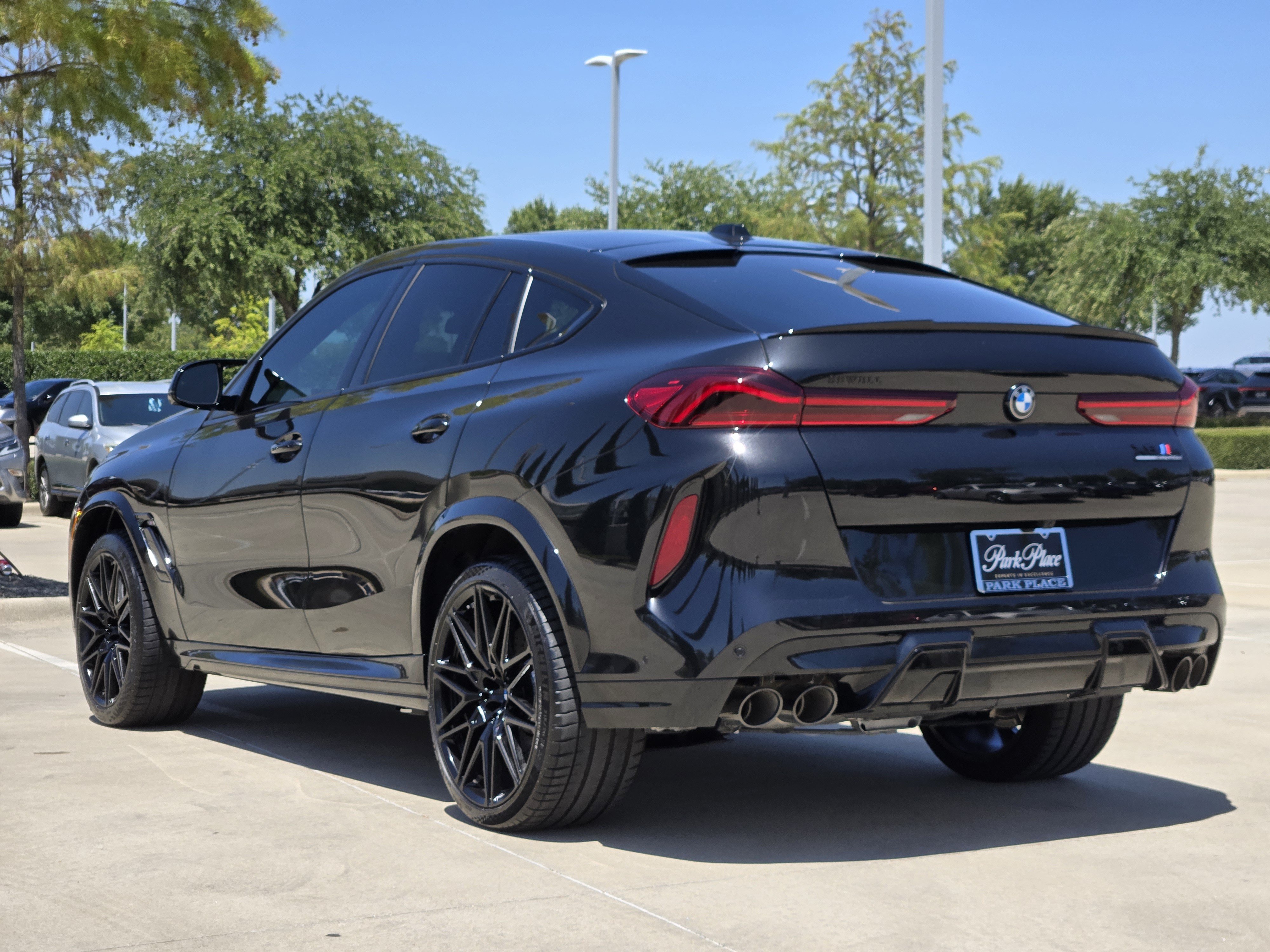Used 2027 BMW X6 M Competition w/ Executive Package AWD/4WD image 3