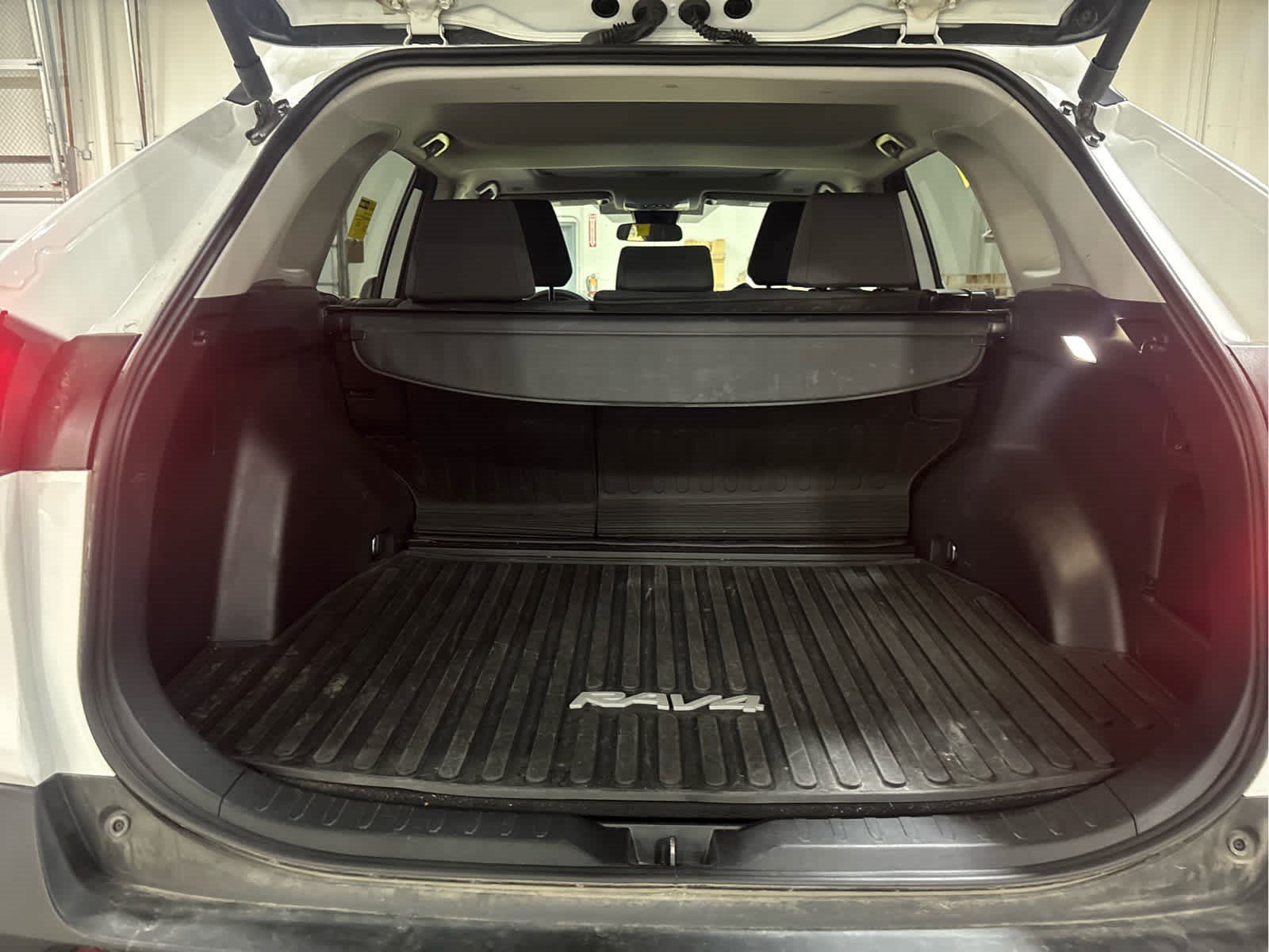 Certified 2025 Toyota RAV4 XLE w/ Convenience Package AWD/4WD image 7