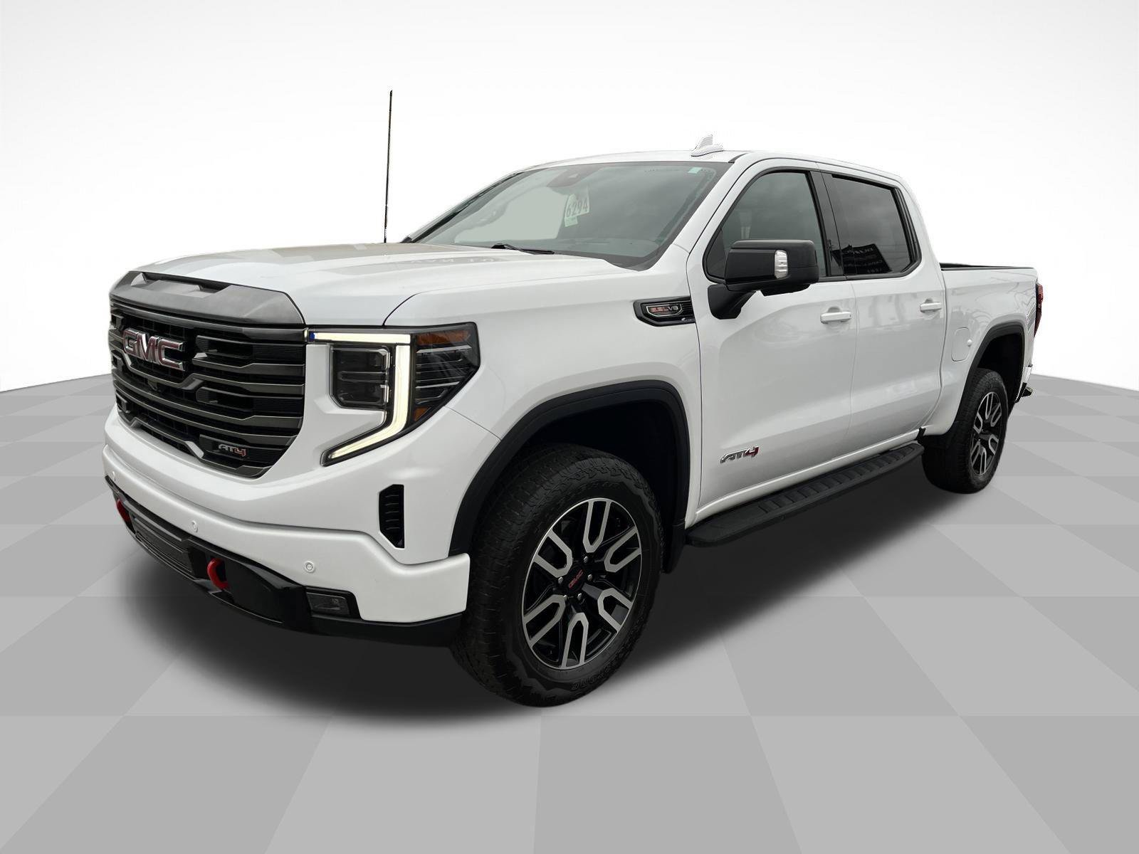 Certified 2023 GMC Sierra 1500 AT4 w/ AT4 Premium Package AWD/4WD image 1