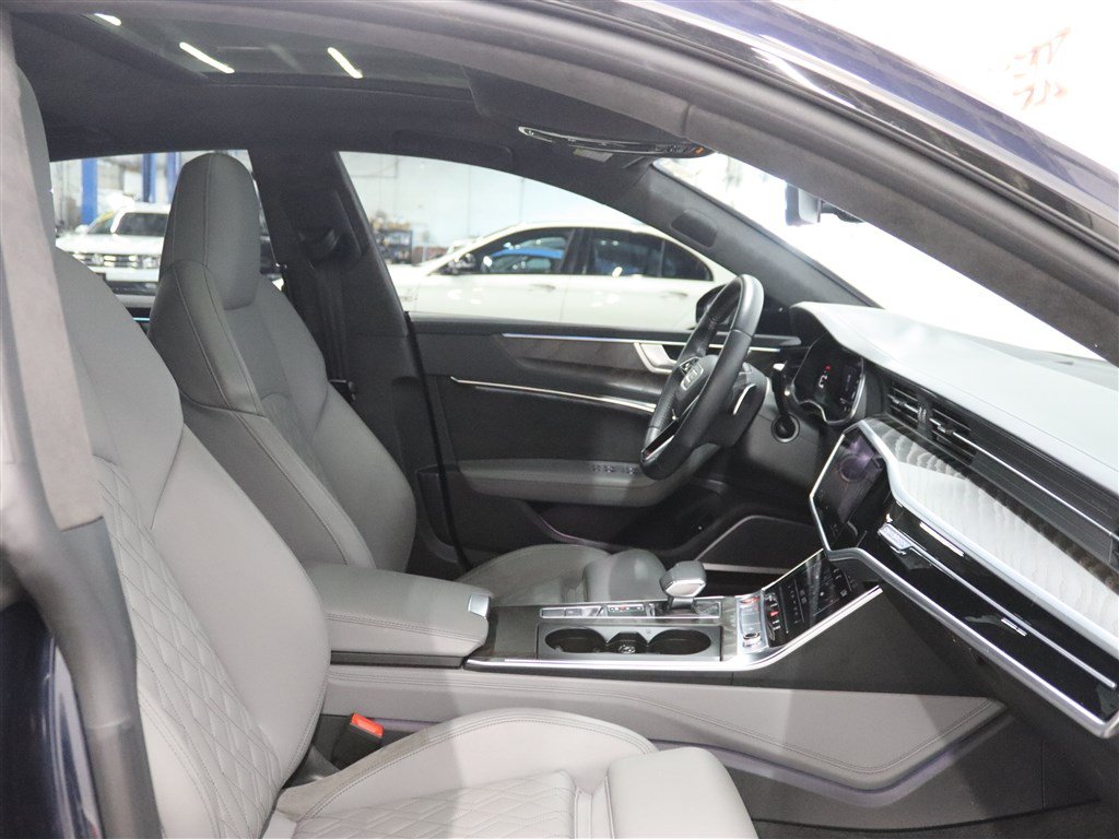 Used 2020 Audi S7 Prestige w/ Prestige Package AWD/4WD image 32