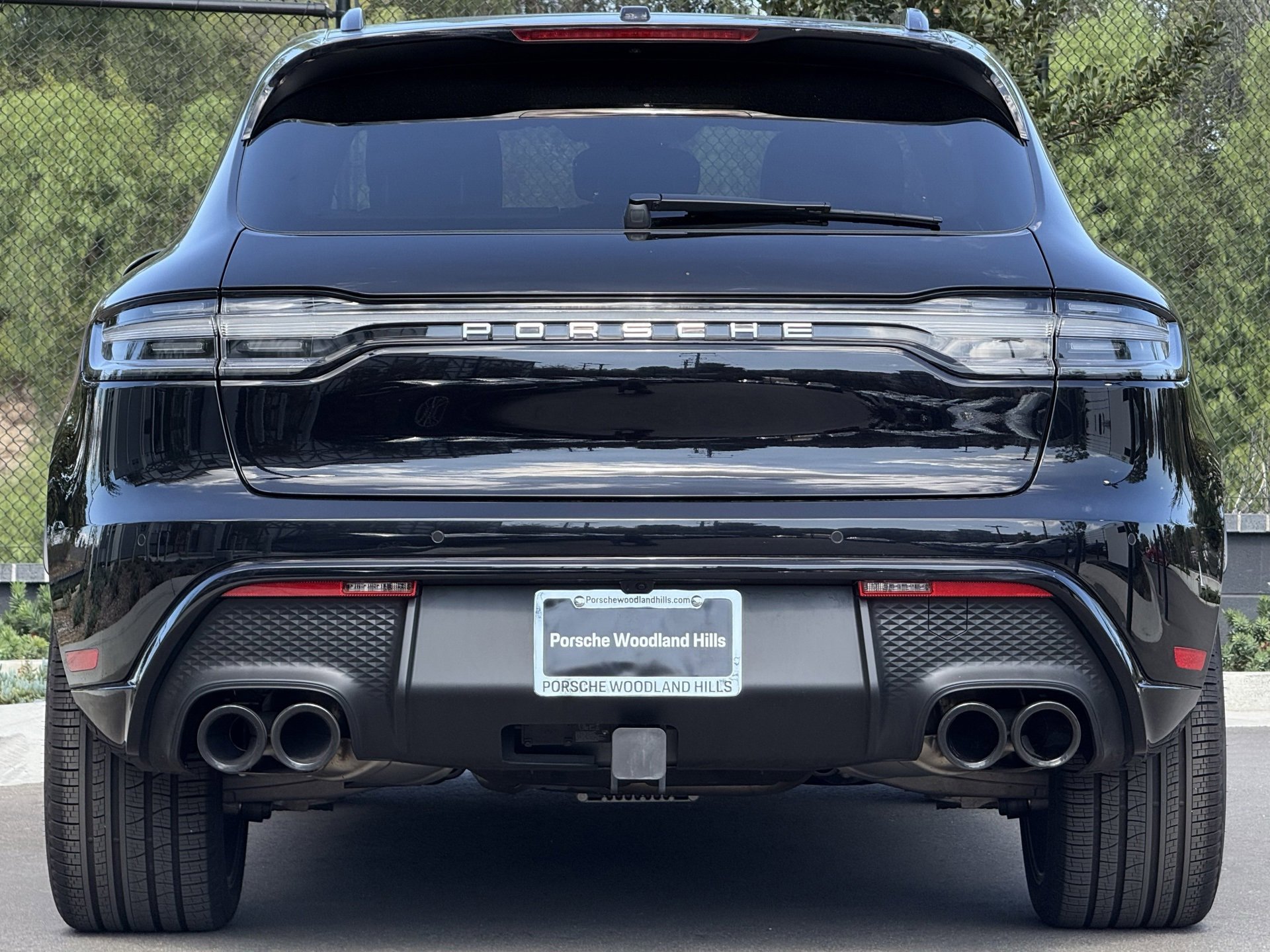 Used 2025 Porsche Macan image 6