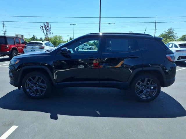 Used 2026 Jeep Compass Limited AWD/4WD image 4