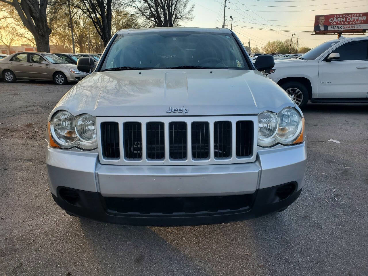 Used 2008 Jeep Grand Cherokee Laredo RWD image 2