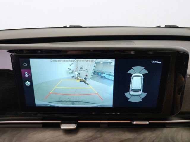 Used 2024 Kia Carnival EX FWD image 15