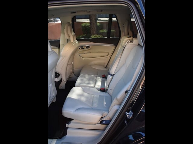 Used 2021 Volvo XC90 T5 Momentum AWD/4WD image 20