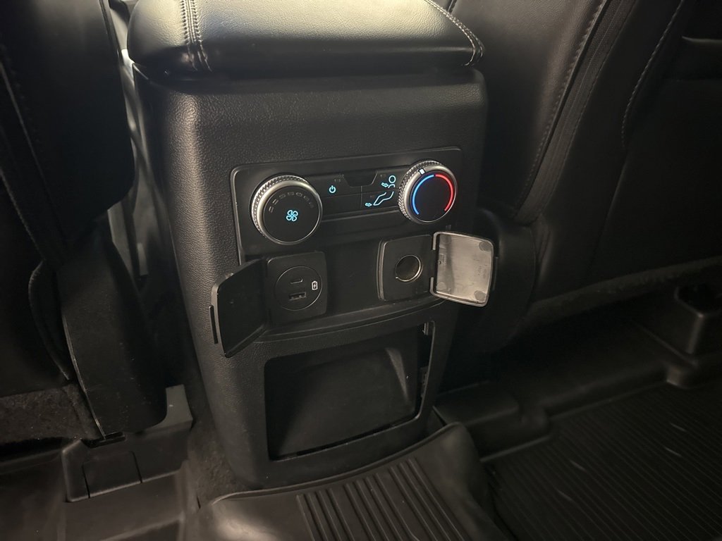 Used 2022 Ford Explorer XLT image 43