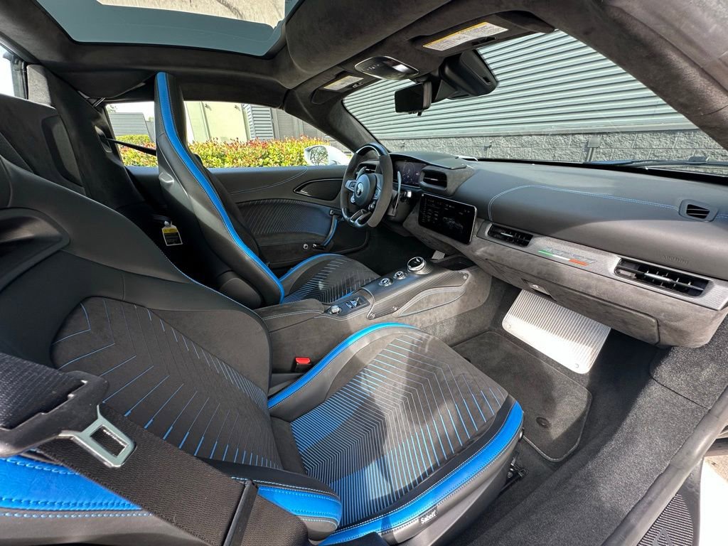 Used 2023 Maserati MC20 Spyder image 37