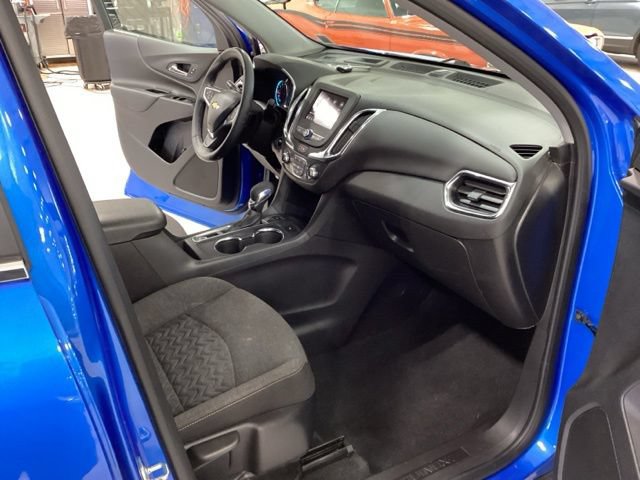 Used 2024 Chevrolet Equinox LT AWD/4WD image 10