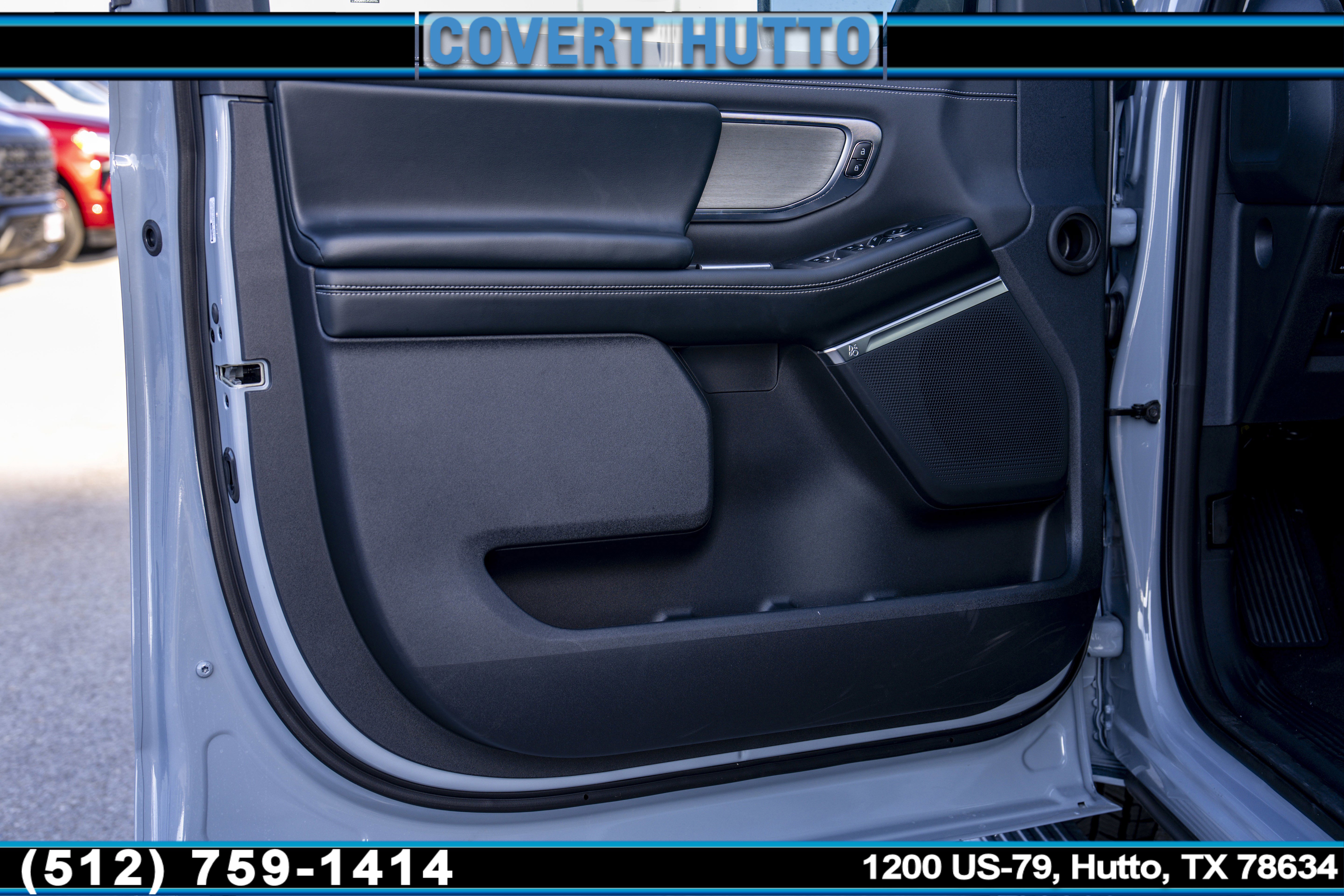 New 2025 Ford Expedition Platinum w/ Driver's Package image 18