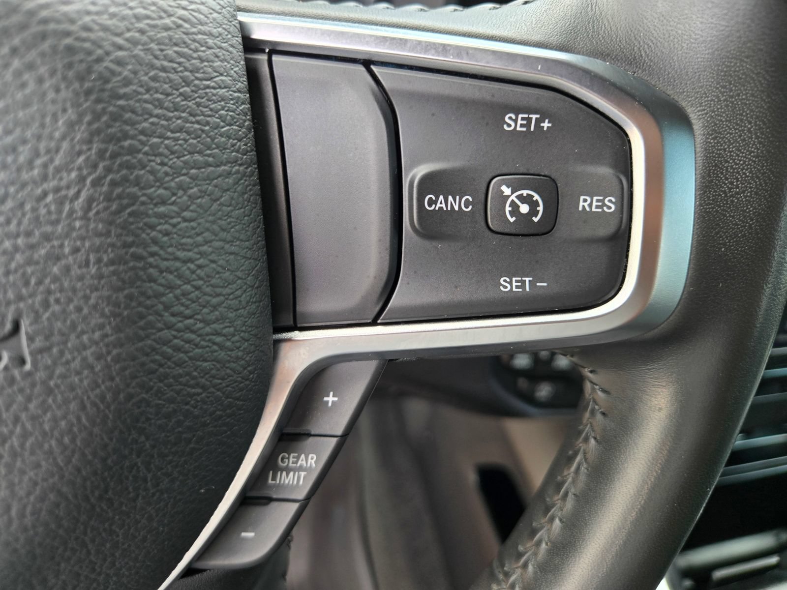 Used 2024 RAM 1500 Lone Star AWD/4WD image 13