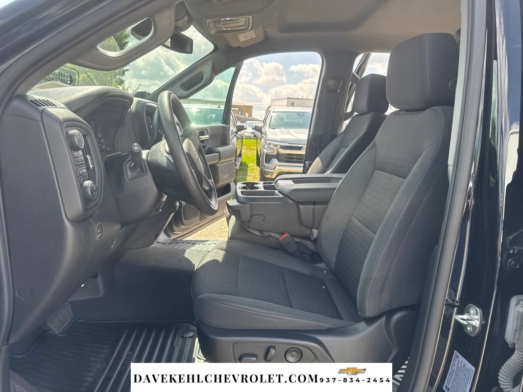 Used 2024 Chevrolet Silverado 2500 Custom w/ Custom Value Package AWD/4WD image 20