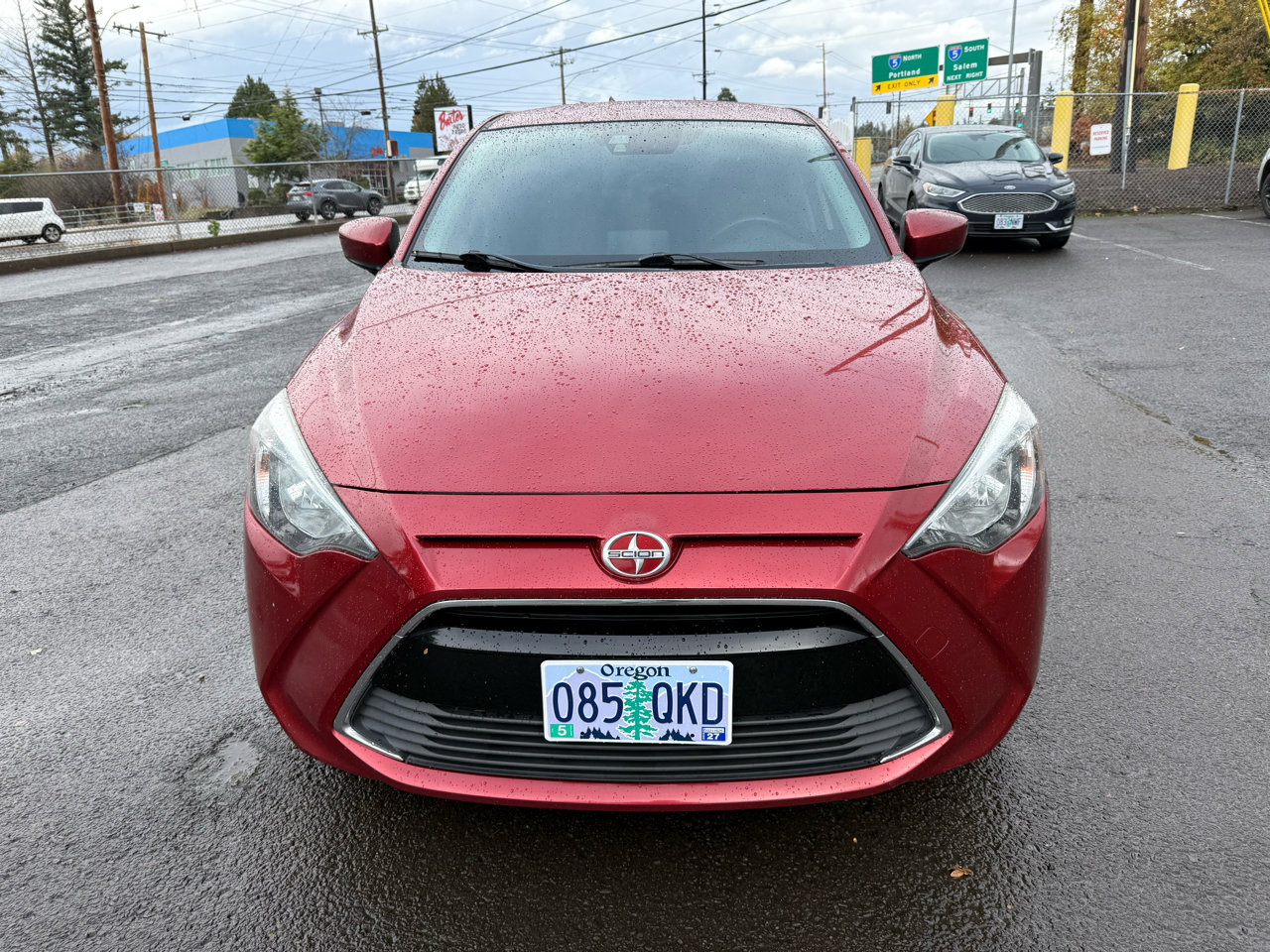 Used 2016 Scion iA image 4
