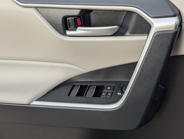 Certified 2025 Toyota RAV4 XLE image 26