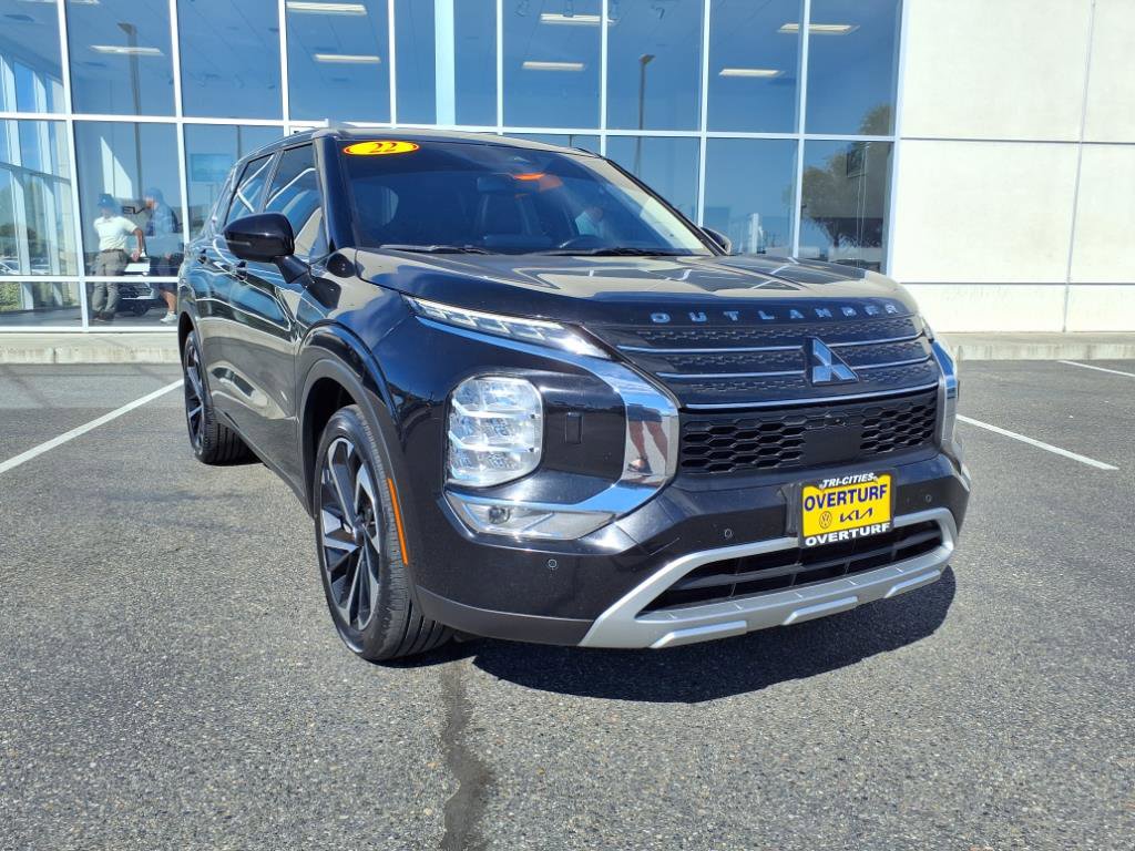 Used 2022 Mitsubishi Outlander SEL Black Edition