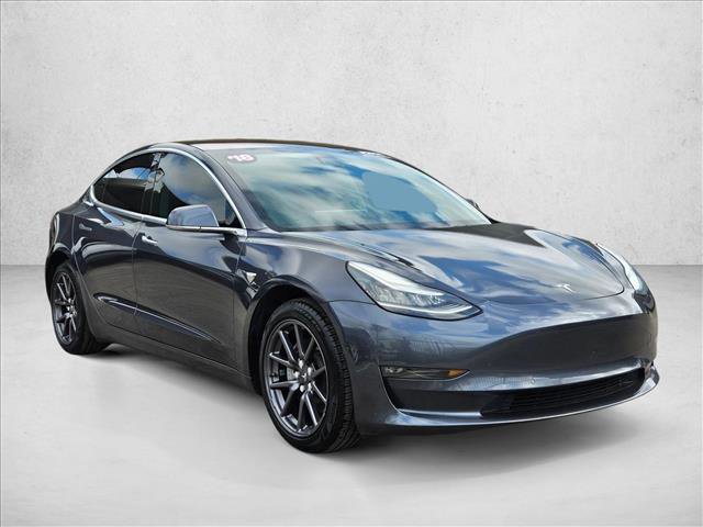 Used 2019 Tesla Model 3 Standard Range Plus image 3