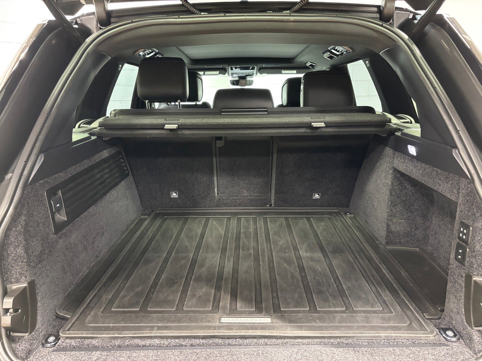Used 2021 Land Rover Range Rover Westminster Edition image 43