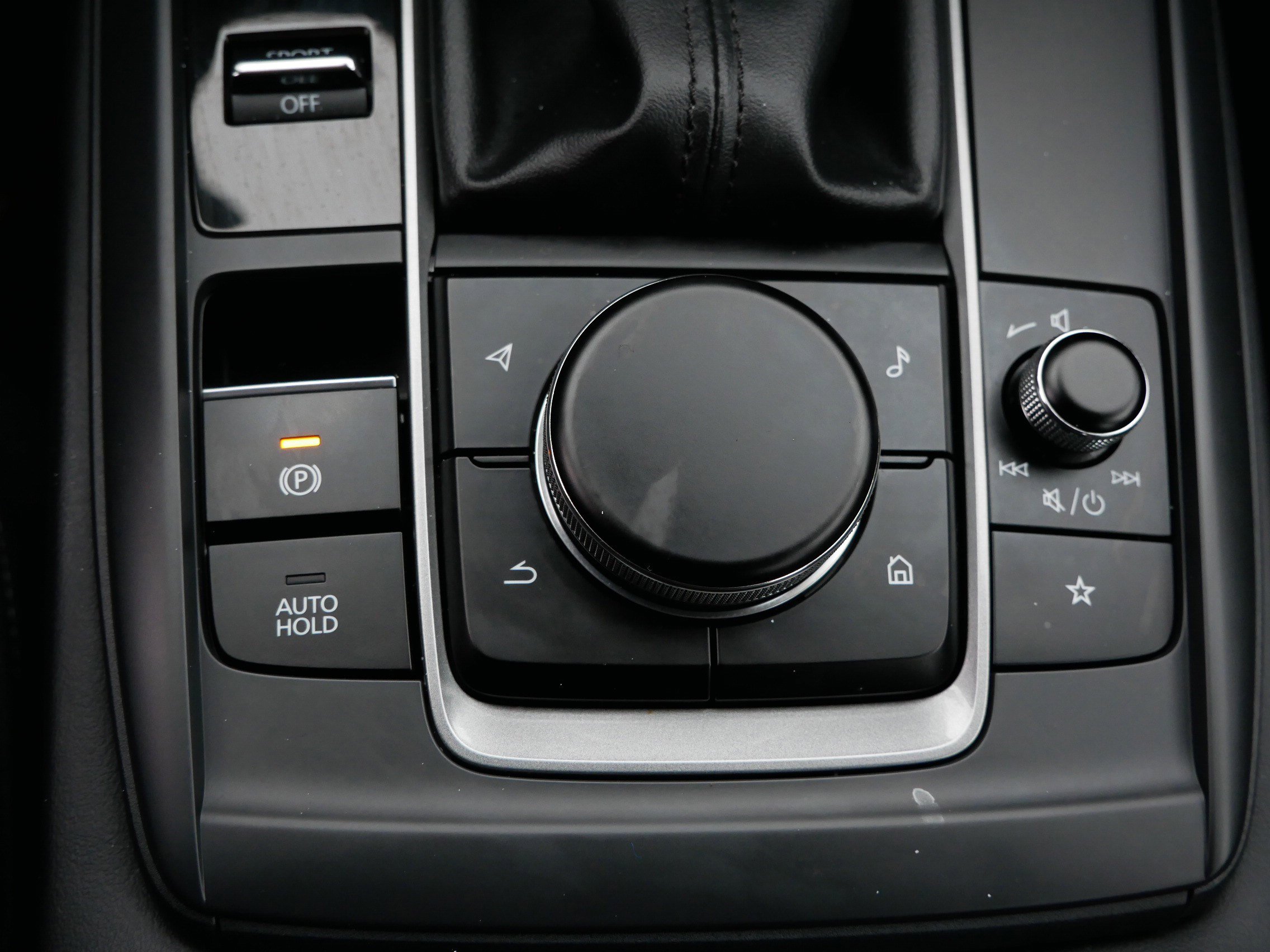 Used 2021 MAZDA CX-30 FWD 2.5 S image 31