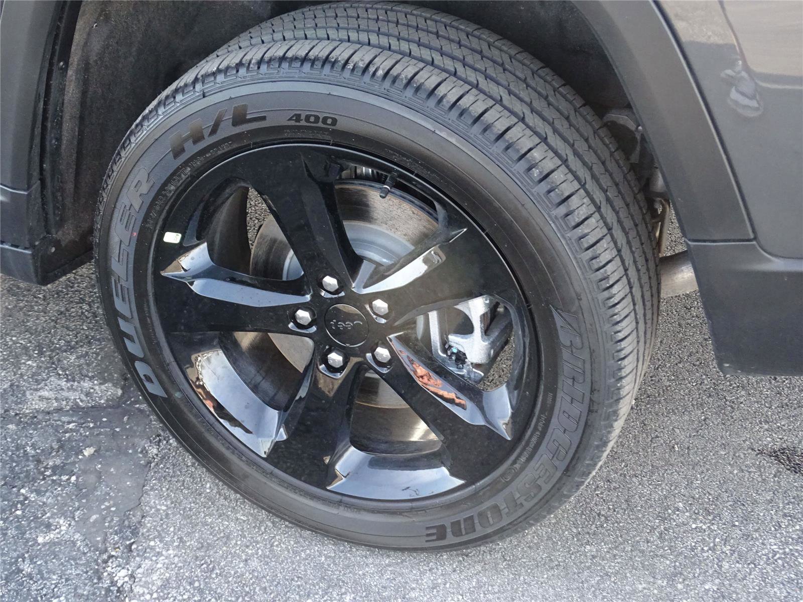 Used 2025 Jeep Grand Cherokee L Altitude image 18