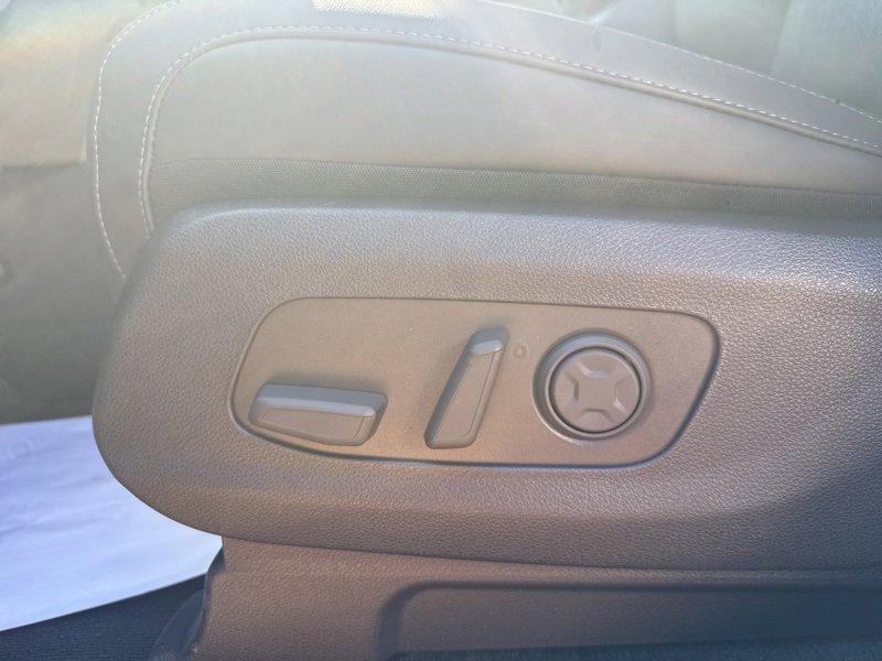 New 2026 Kia Carnival EX image 29