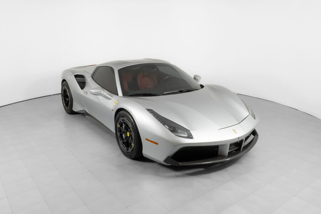 Used 2018 Ferrari 488 Spider image 56
