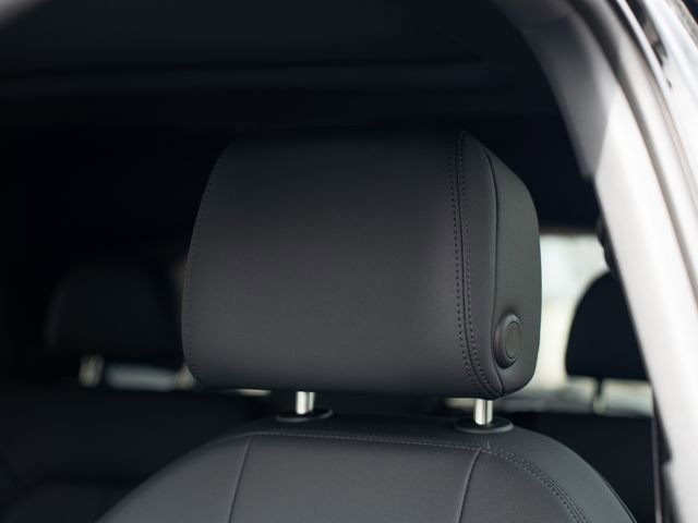 Certified 2025 Audi Q3 2.0T Premium w/ Convenience Package image 19