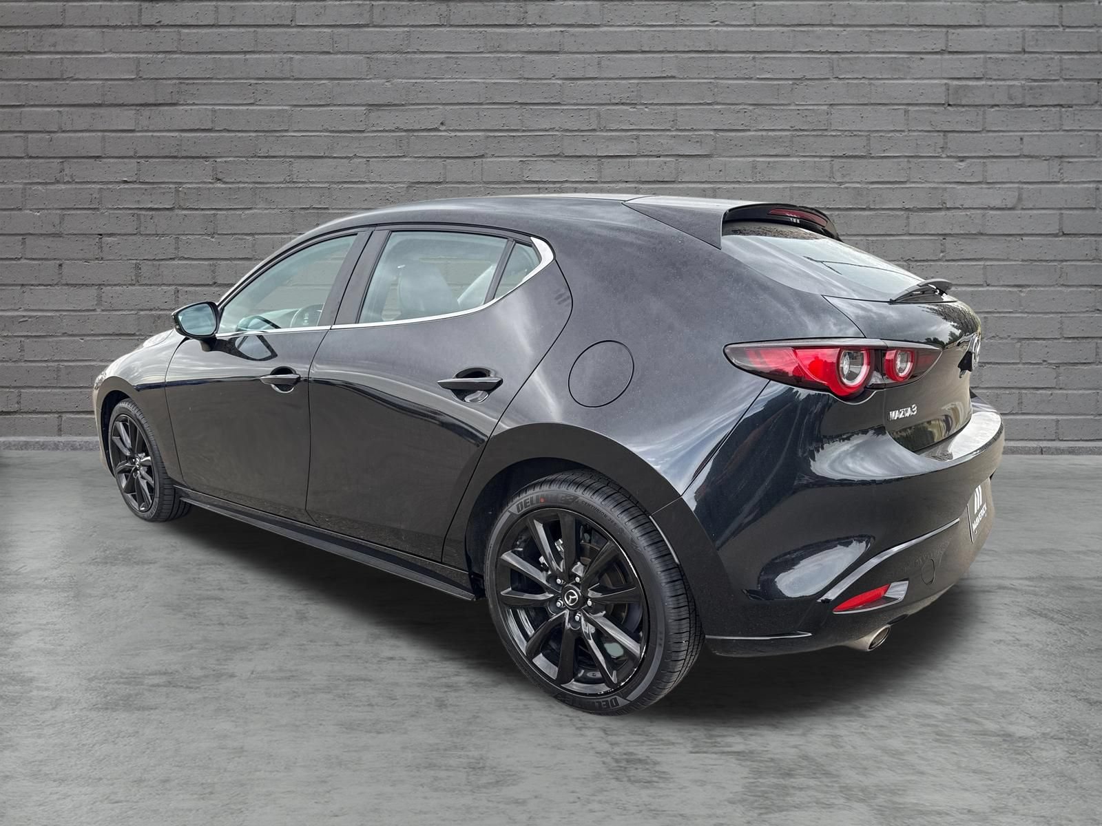 Used 2024 MAZDA MAZDA3 s FWD image 5