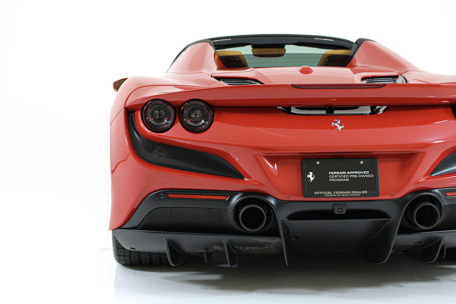 Certified 2022 Ferrari F8 Tributo RWD image 32
