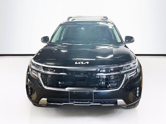 Certified 2024 Kia Seltos SX AWD/4WD image 2