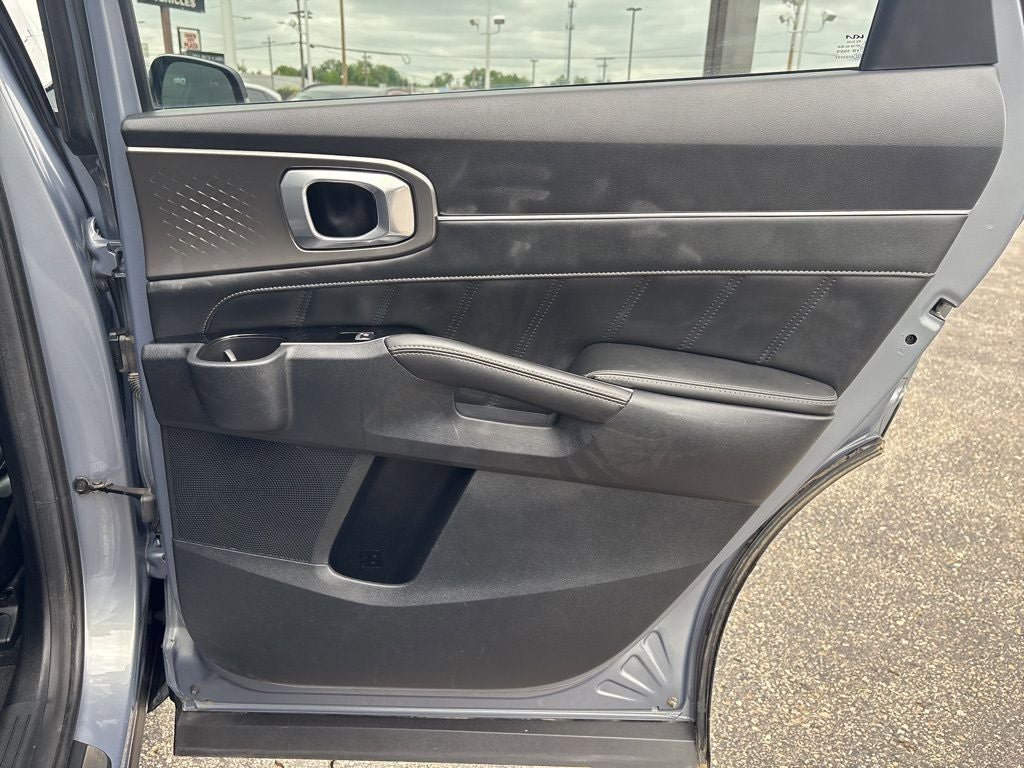 Used 2022 Kia Sorento SX AWD/4WD image 39