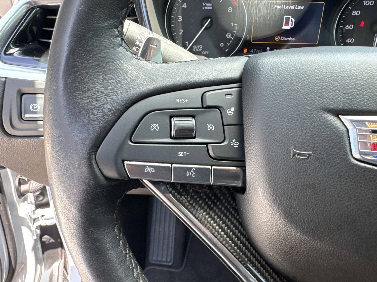 Used 2023 Cadillac XT6 Sport w/ Technology Package AWD/4WD image 33