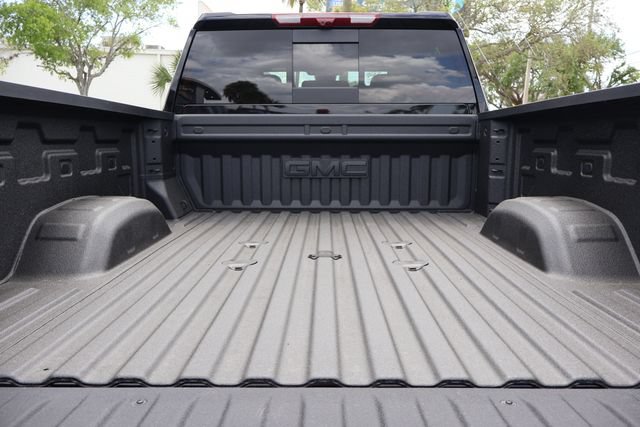 New 2026 GMC Sierra 3500 AT4 w/ AT4 Premium Plus Package AWD/4WD image 21