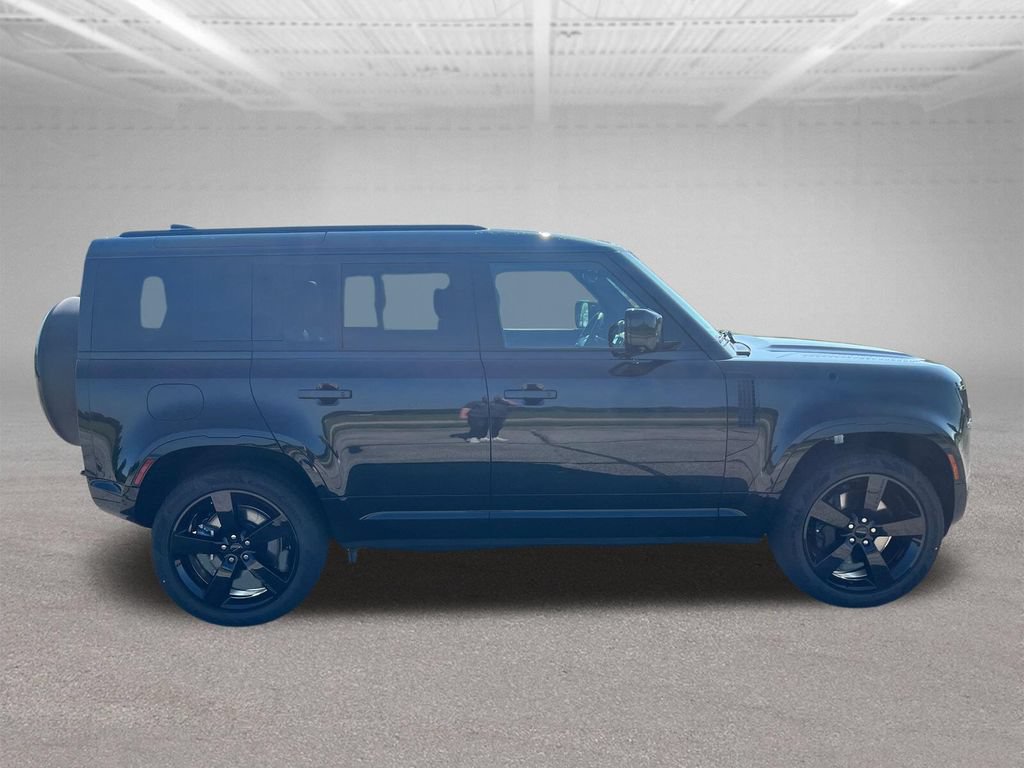 New 2026 Land Rover Defender 110 X-Dynamic SE AWD/4WD image 6