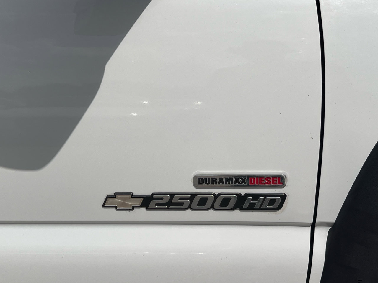 Used 2004 Chevrolet Silverado 2500 W/T image 27