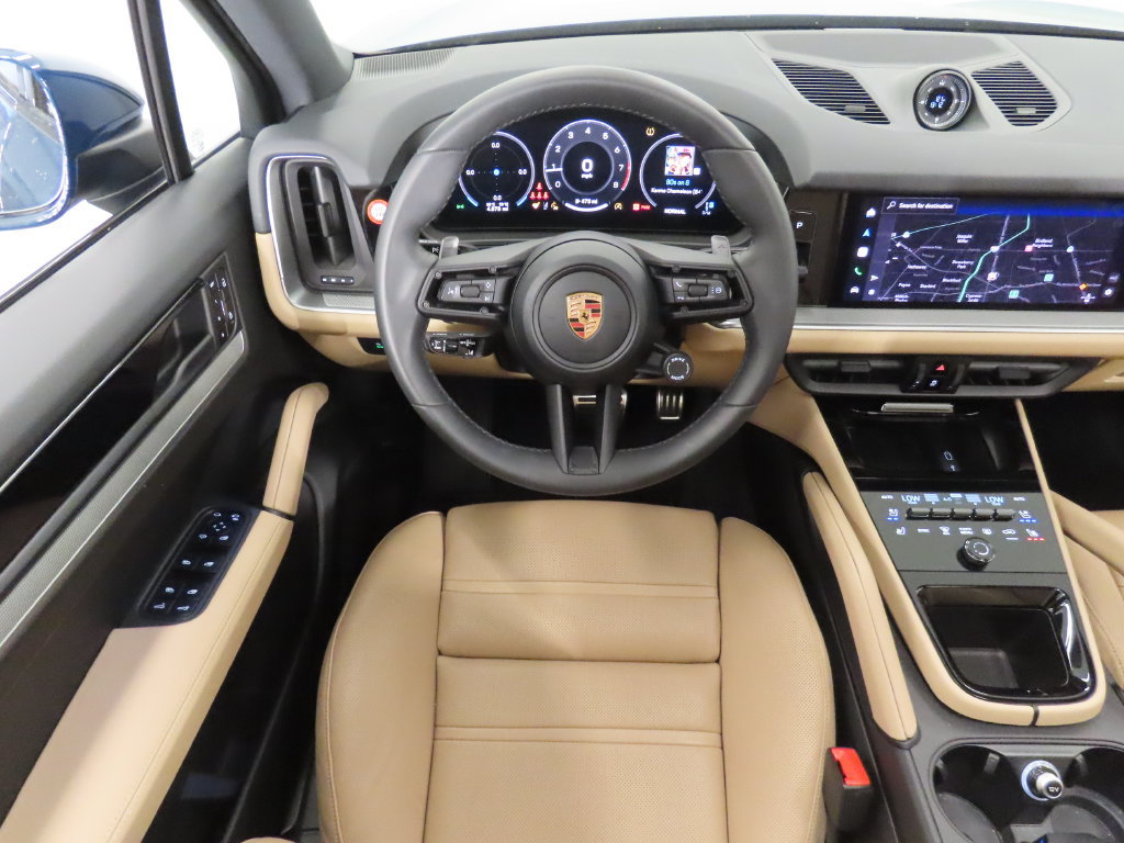 Certified 2026 Porsche Cayenne S AWD/4WD image 16